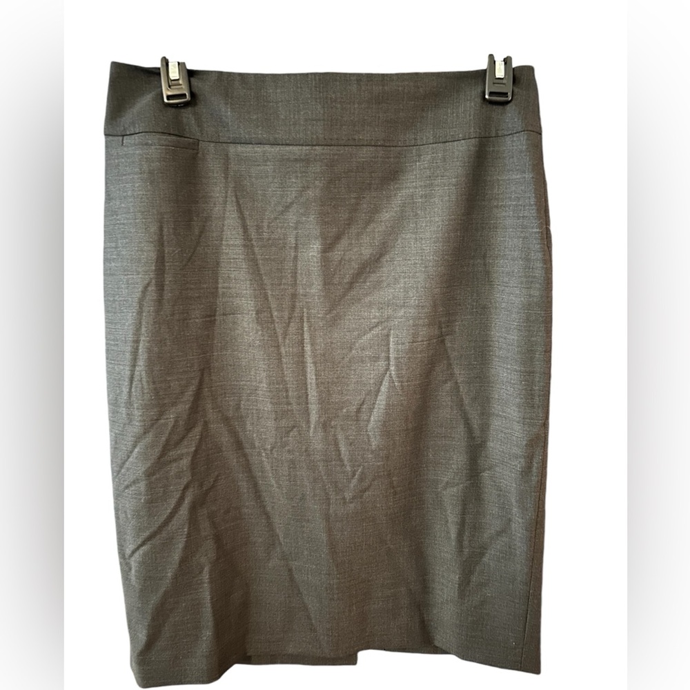 NWOT Talbots charcoal grey wool fully lined skirt, back zip and slit, 12